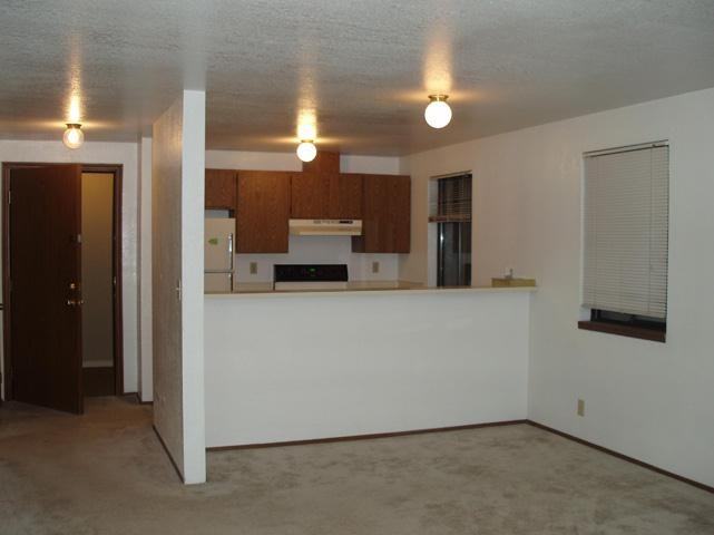 Spencer House - Photo 2 of 8