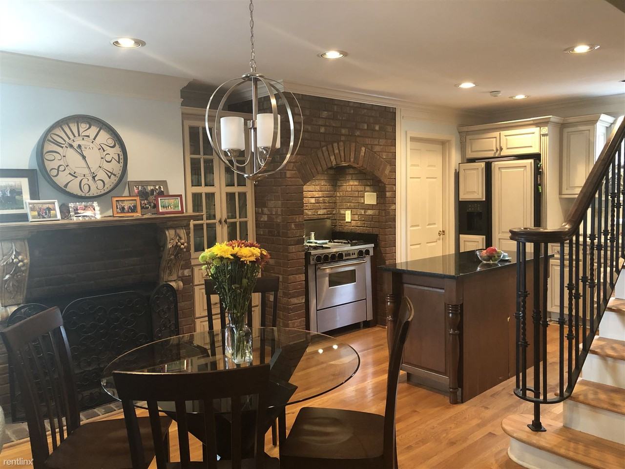 3416 Chestnut Hill Ln - Photo 2 of 10