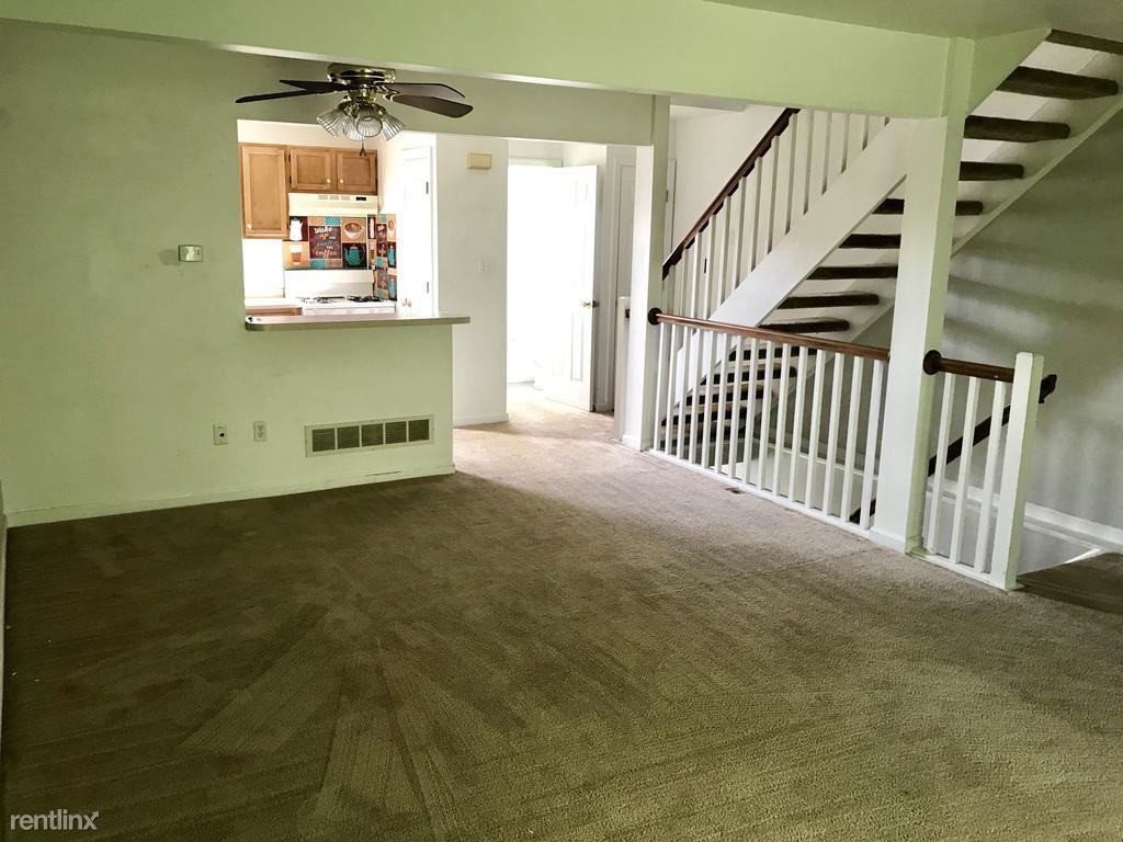 288 2nd St - Photo 3 of 14