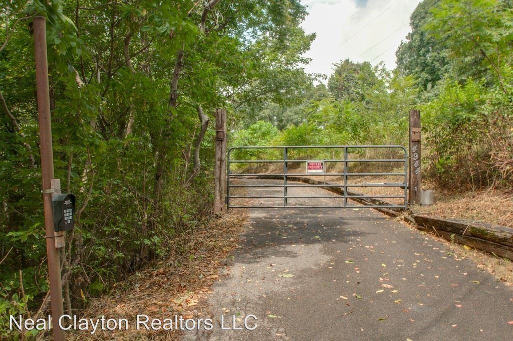 4944 Bull Run Rd. - Photo 3 of 33