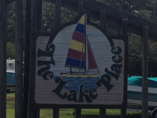 309 Lake Pl Dr - Photo 2 of 11