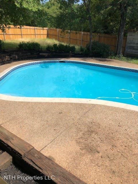 1709 Scotland Avenue - Photo 2 of 6