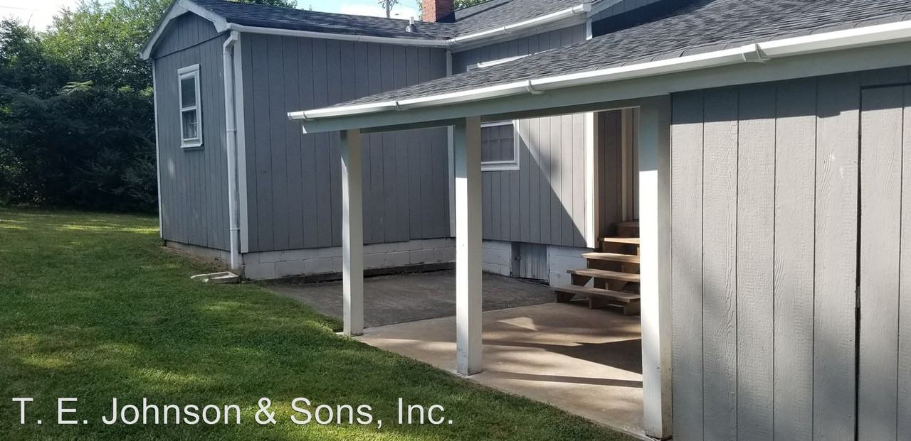 3258 Arlington Dr - Photo 2 of 12
