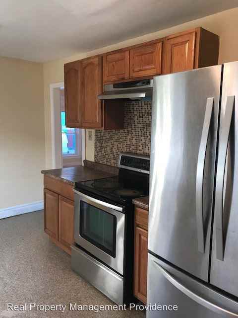 10 Gordon Avenue - Photo 3 of 16