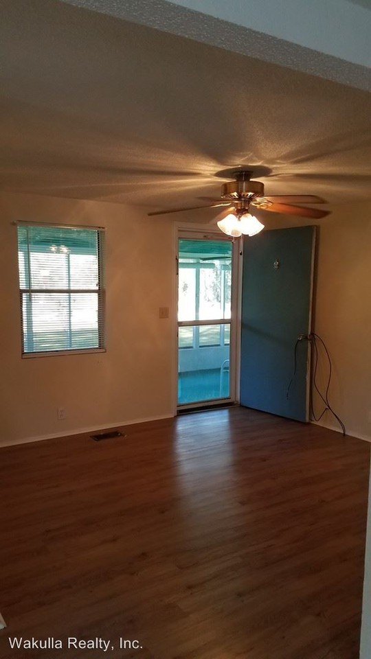 4638 Stoutamire Road - Photo 3 of 9