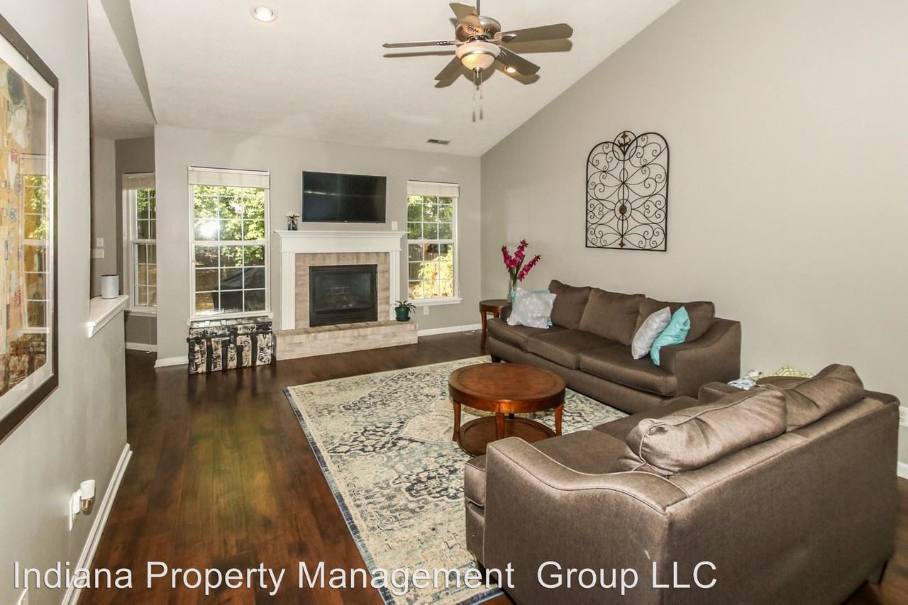 5860 Hornbean Ct - Photo 3 of 16