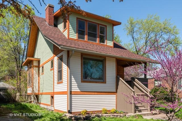 152 E Burlington St - Photo 2 of 11
