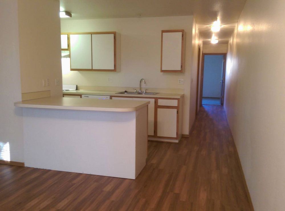 630 -698 Lasalle Street - Photo 2 of 5