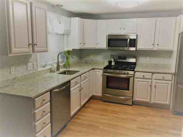 574 Willard Unit 2 - Photo 2 of 18