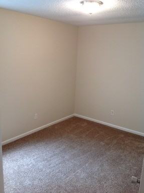 170 170 Brookridge Drive - Photo 2 of 12