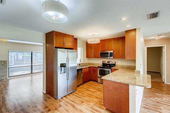 4907 4th Avenue Circle Northwest - Photo 3 of 11