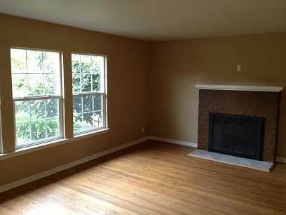 1007 Woodlawn Dr - Photo 2 of 11