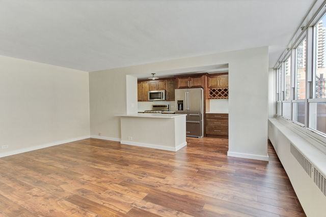 3950 Lake Shore #320 - Photo 3 of 19