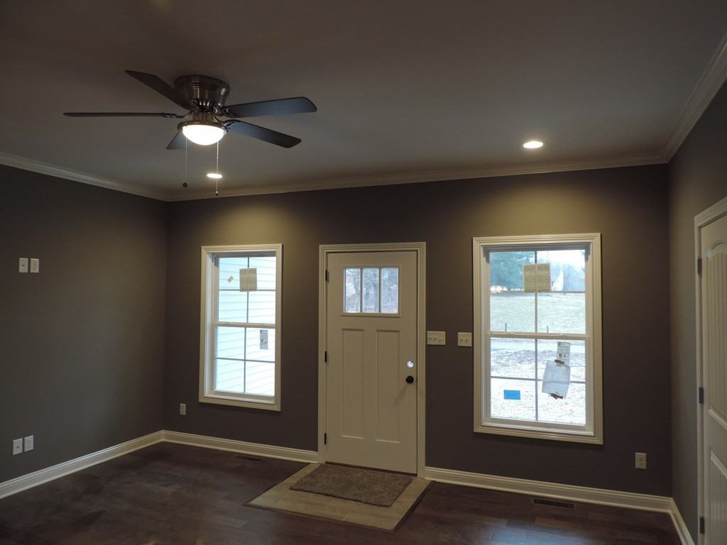 484 Kirby Poe Rd - Photo 3 of 14