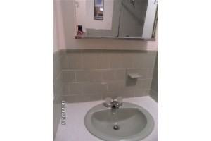 35 Bissell Street Apartments - Photo 3 of 11