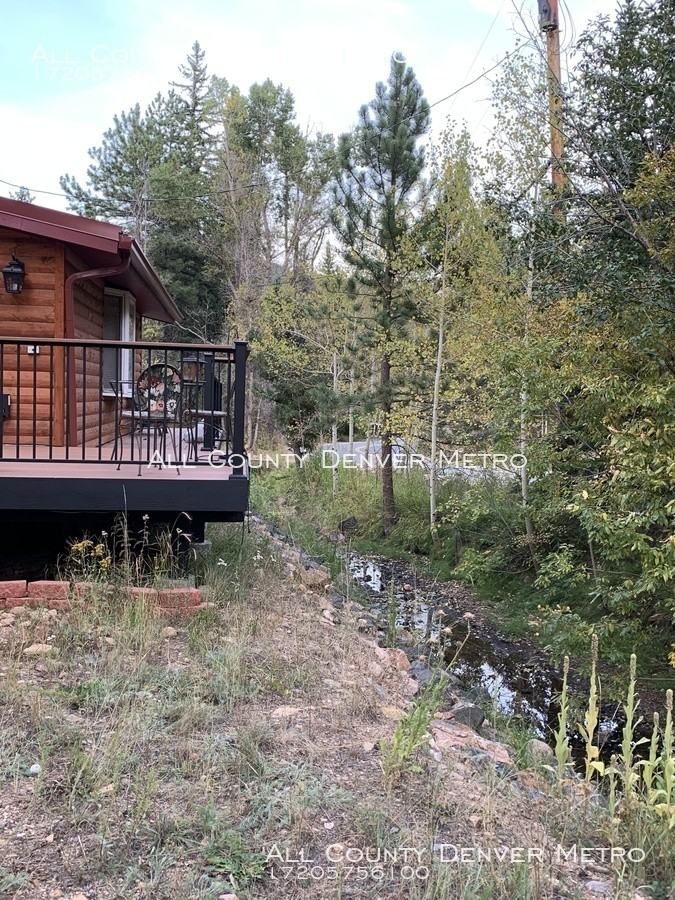 11093 Twin Spruce Rd. - Photo 2 of 48