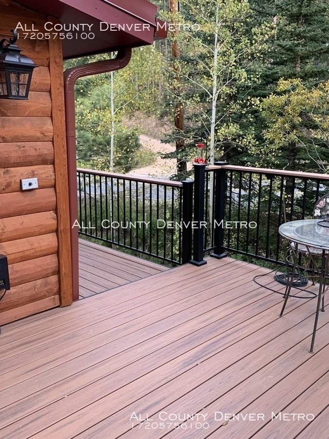 11093 Twin Spruce Rd. - Photo 3 of 48