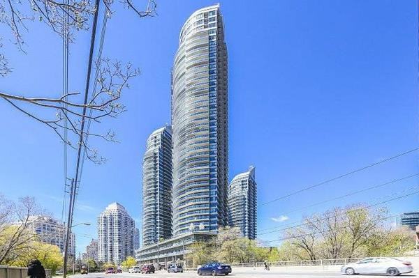 2230 Lake Shore Boulevard West #29040