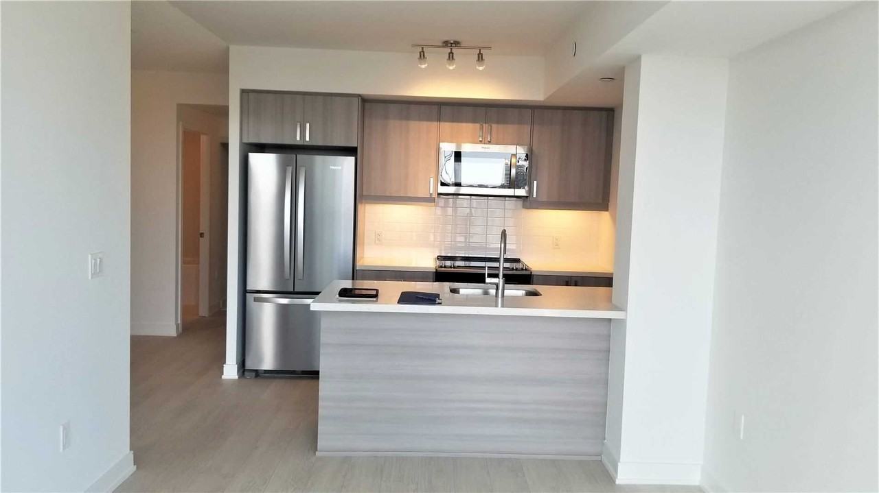 50 Wellesley Street East ##3805