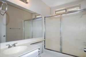 24475 Filaree Ave, Moreno Valley CA - Photo 2 of 20