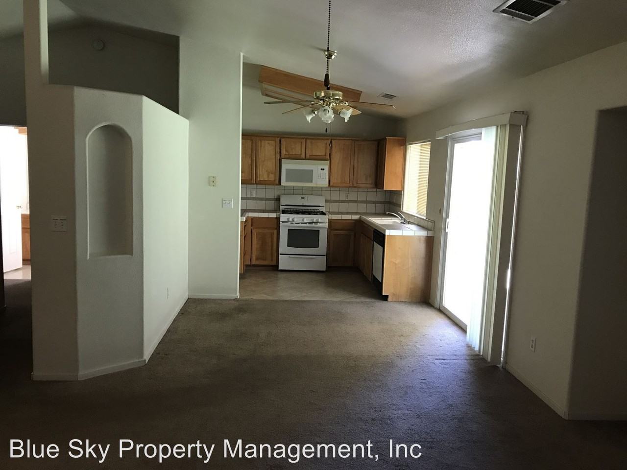 1670 W Westfield Ave - Photo 3 of 14