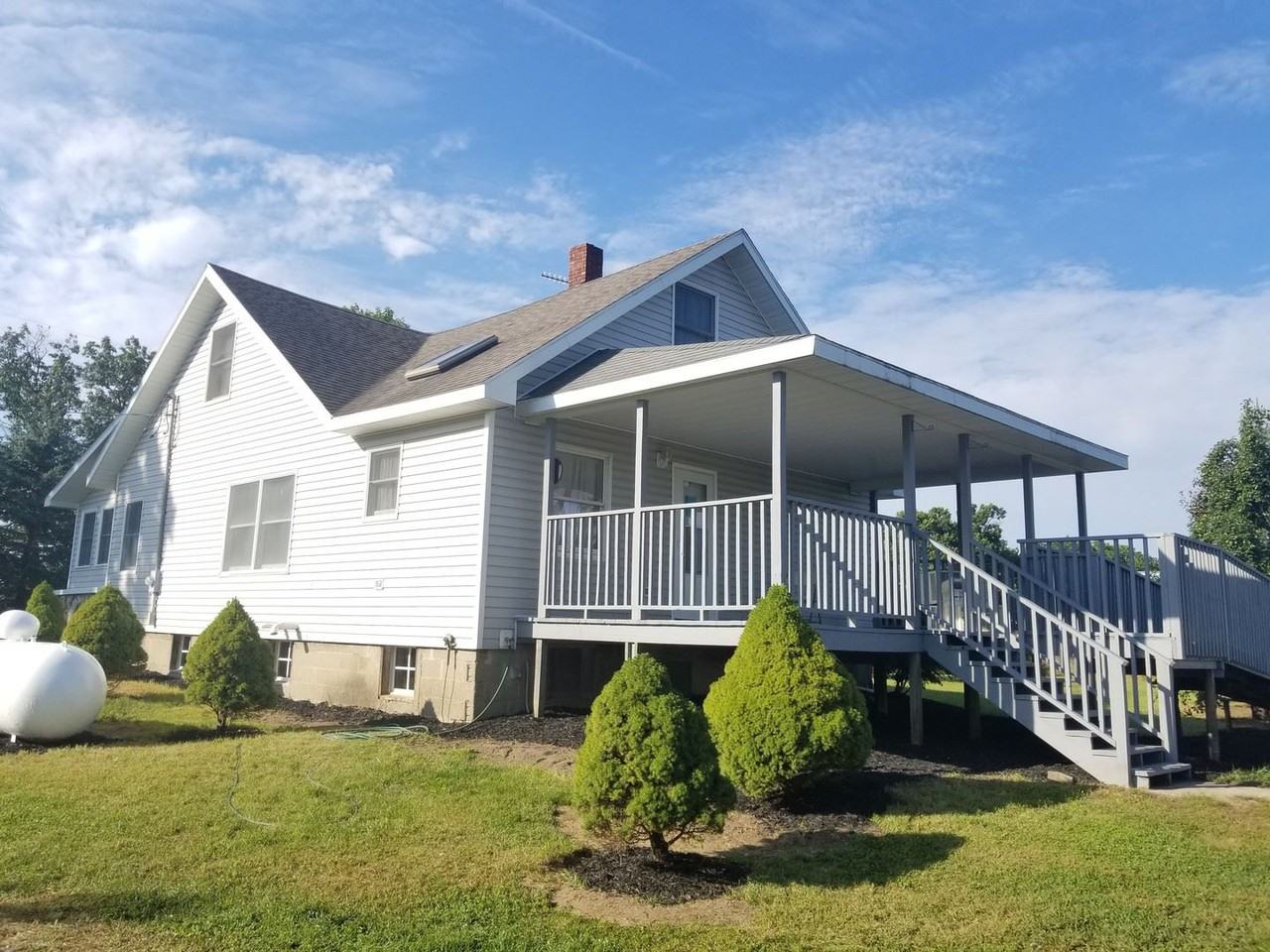 15356 Kendall Rd. - Photo 3 of 37