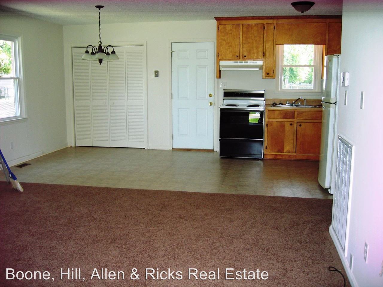 712 Mill Branch Road - Photo 3 of 9