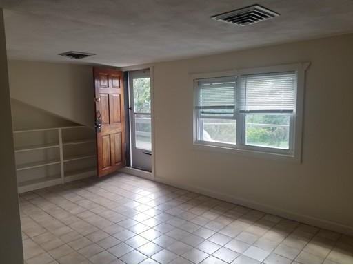 5 Barneyville - Photo 2 of 11