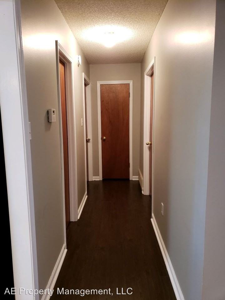 51 Smith Lane - Photo 3 of 11