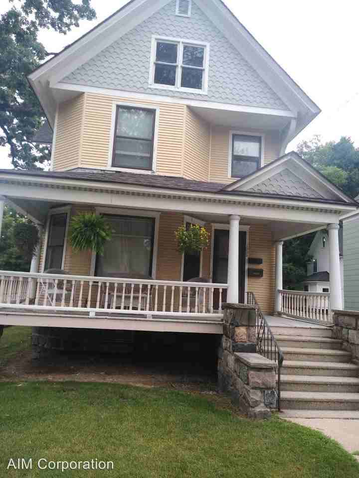 1005 S Westnedge Ave Apartments in Vine, Kalamazoo, MI 49008 Zumper