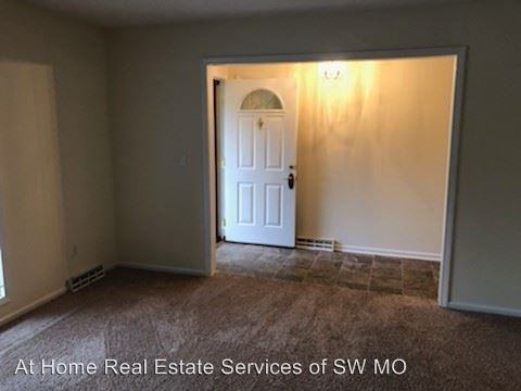 2437 S Virginia - Photo 2 of 13