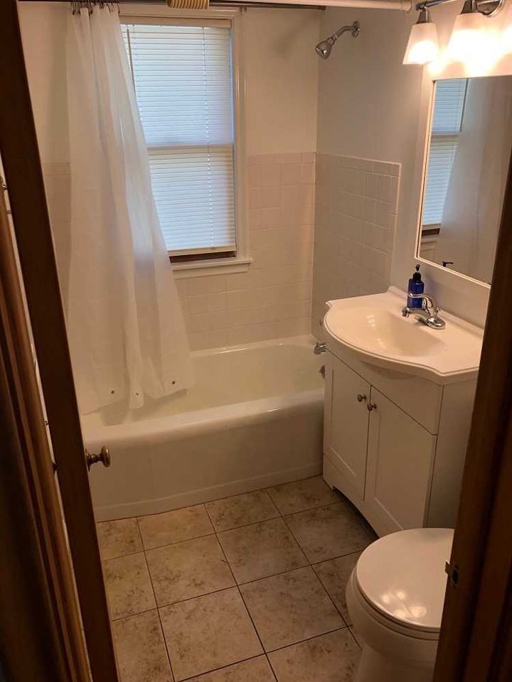 5209 Bloomington Ave - Photo 2 of 8