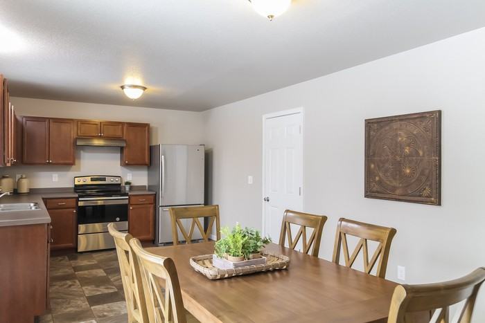 1048 Broken Ridge Drive - Photo 3 of 24