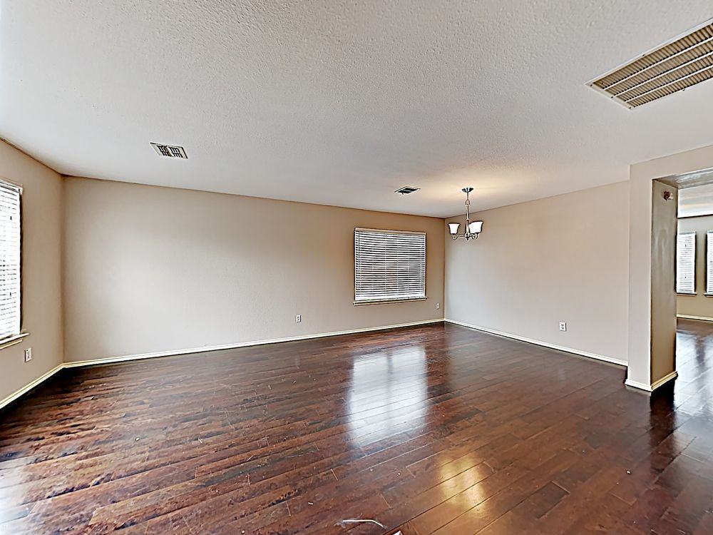 7016 Lake Whitney Dr - Photo 2 of 16