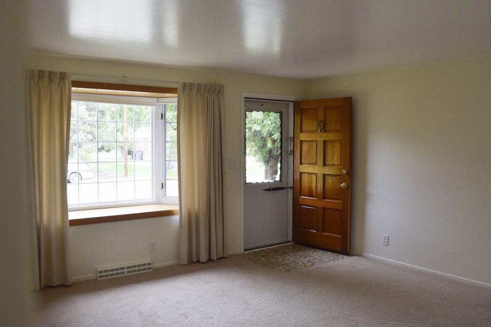 3540 W. Pimlico Avenue - Photo 2 of 32