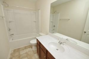 4111 Oak Field Dr, Loganville GA - Photo 2 of 20