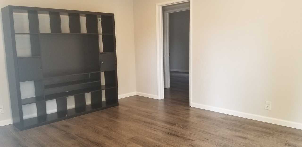 18029 Bullock Street - Photo 2 of 5
