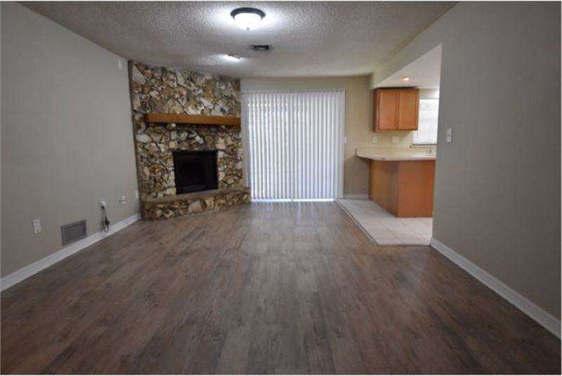 1504 Perez - Photo 2 of 17