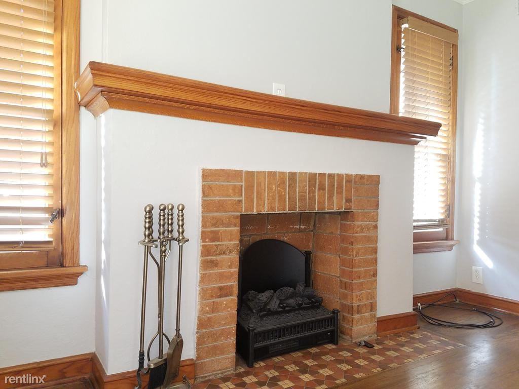 2609 N 68th Street - Photo 3 of 30