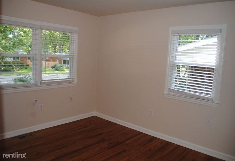 2424 Glascock St - Photo 3 of 12