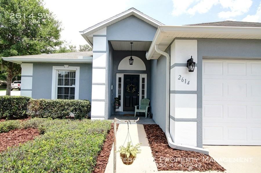 2614 Sw 20th Circle - Photo 2 of 39