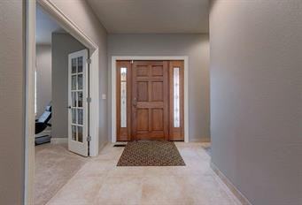 10517 Wenzel Ave - Photo 2 of 25