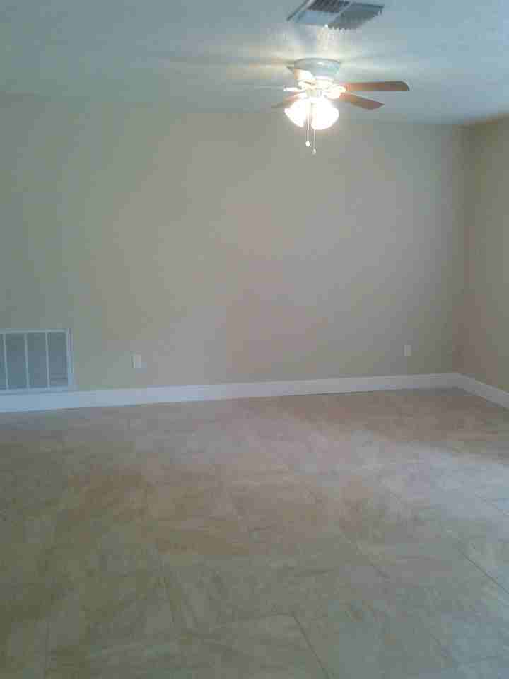 9718 Cardy St - Photo 3 of 9