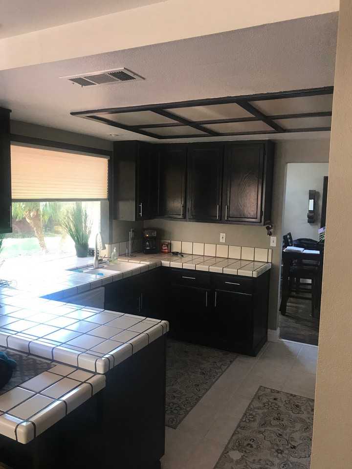 162 Victoria St - Photo 3 of 7