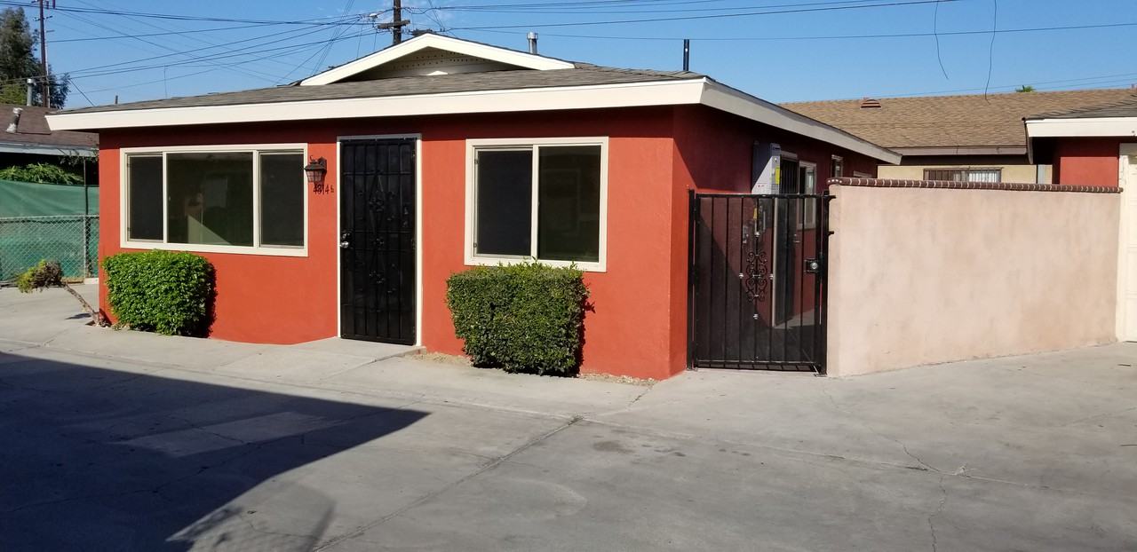 4814 1/2 1/2 Elizabeth St - Photo 2 of 9