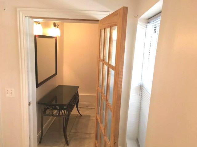 2921 Lyndale #G - Photo 2 of 9