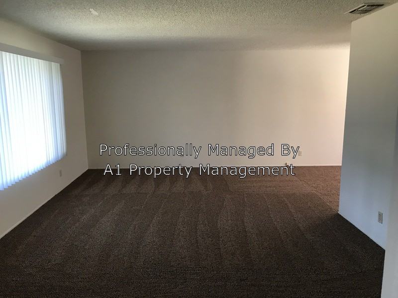 8117 Mesa Oak Way - Photo 2 of 15