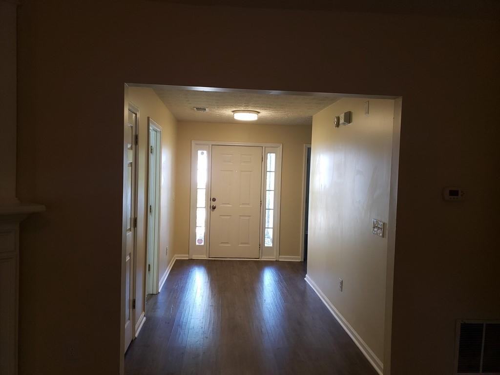 7151 Springchase Way - Photo 2 of 9