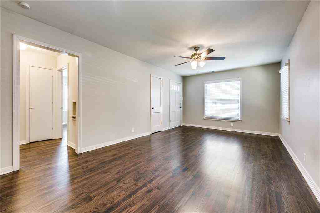 6515 Trammel Drive - Photo 3 of 12