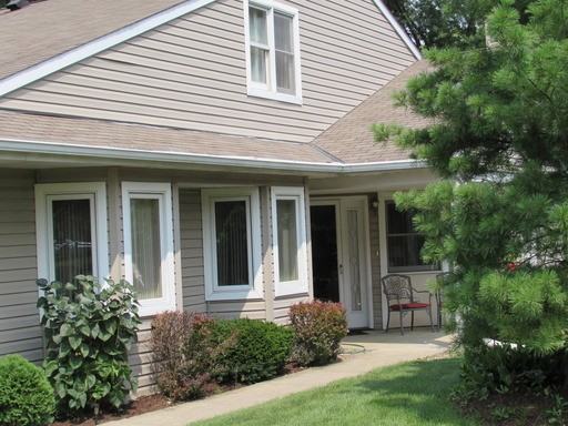 187 Emerald Ln - Photo 2 of 26
